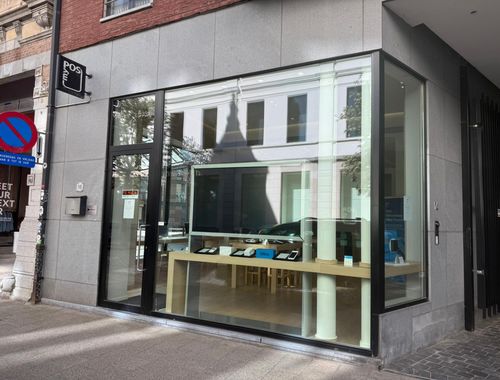                                         Bien commercial à louer à Antwerpen, € 6.273
