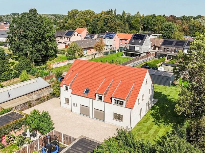 Huis te koop in Huickstraat 4 bus C,
                    9190 Stekene