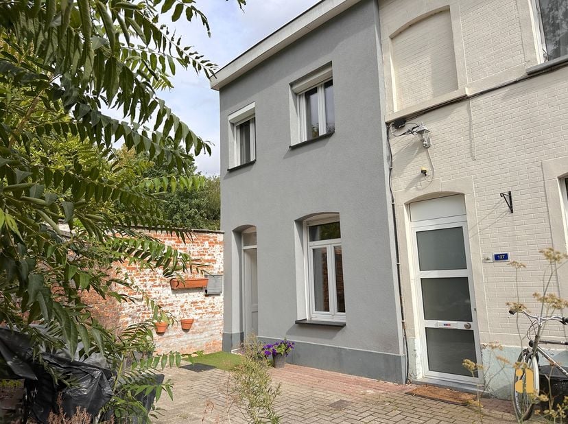 Huis te koop in Palinghuizen 128,
                    9000 Gent