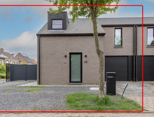                                         Maison à vendre à Kallo, € 465.000
