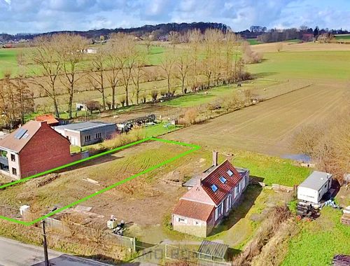                                         Terrain à bâtir à vendre à Renaix, € 110.000
