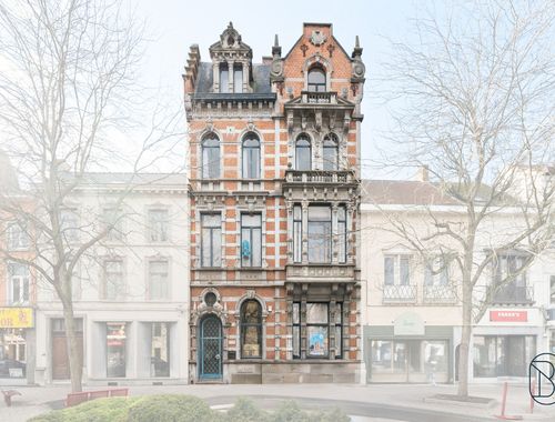                                         Herenwoning te koop in Ronse, € 775.000
