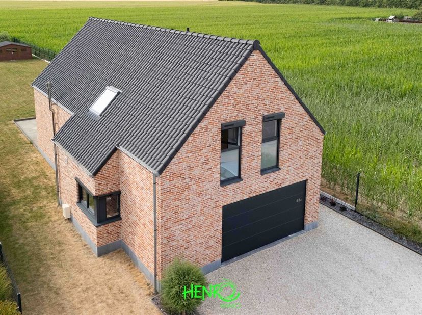 Huis te koop
                    in 7618 Taintignies
