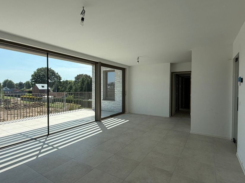 Penthouse met 2 slaapkamers en zonnig terras op wandelafstand van het centrum van Herk-de-Stad.Dit appartement heeft een bewoonbare oppervlakte van 10