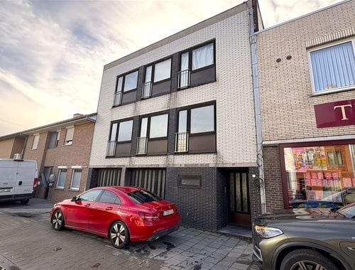                                         Maison jumelée à vendre à Heule, € 365.000
