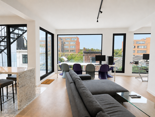                                         Penthouse te huur in Berchem, € 1.900
