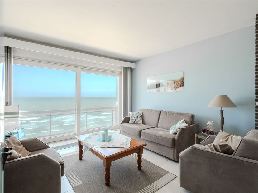 Magnifique studio à Middelkerke avec une vue spectaculaire sur la mer<br />
<br />
Bienvenue dans cet exceptionnel appartement en bord de mer de 42