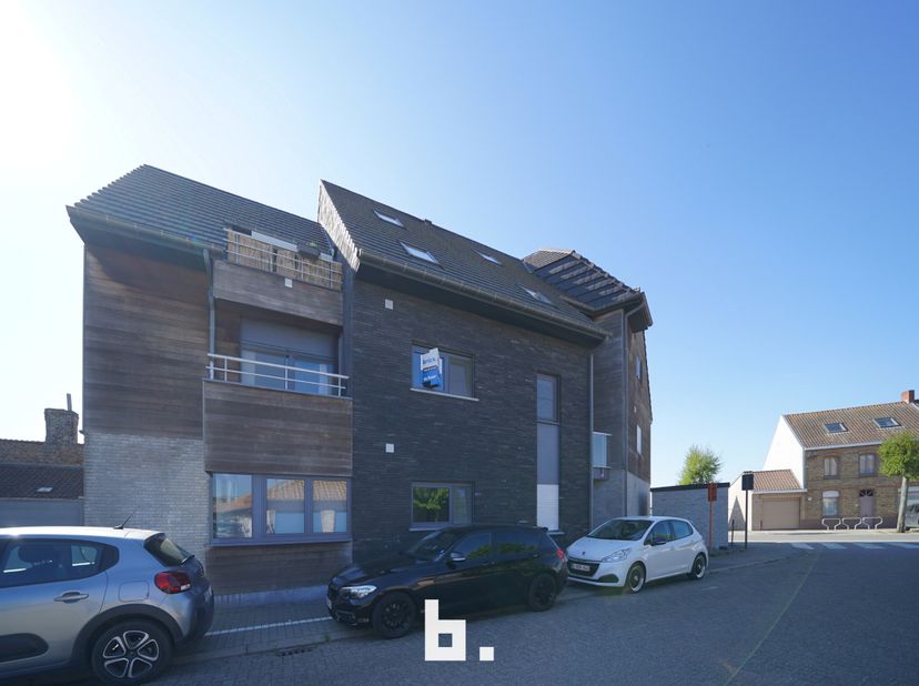 Appartement à louer
                    à 8377 Zuienkerke
