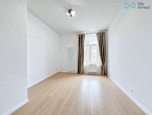                                         Studio te koop in Vorst, € 140.000
