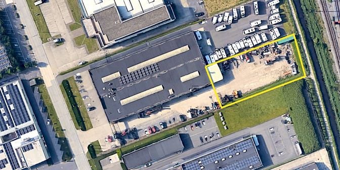 Terrain à louer à Monnikenwerve 135, 8000 Sint-Pieters