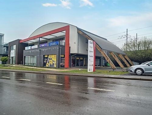                                         Bureaux à louer à Arlon, € 1.600
