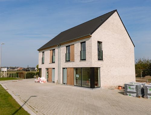                                         Maison à vendre à Torhout, € 375.000

