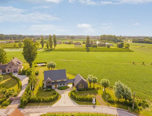                                         Villa te koop in Nevele, € 915.000
