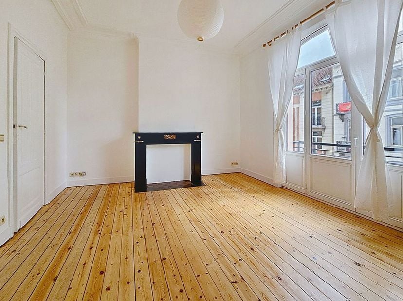 Appartement te huur in rue Antoine Bréart 145,
                    1060 Sint-Gillis