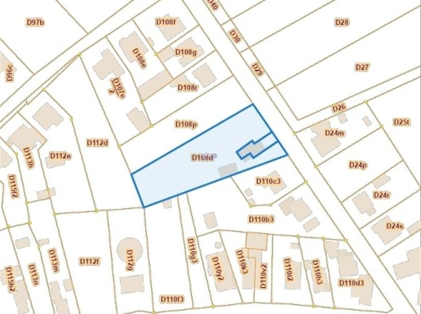 Ruim bouwperceel van ca. 1.600 m² in een rustige, groene buurt van Hamont-Achel <br />
Ontdek dit ruime en rustig gelegen bouwperceel van circa 16 are