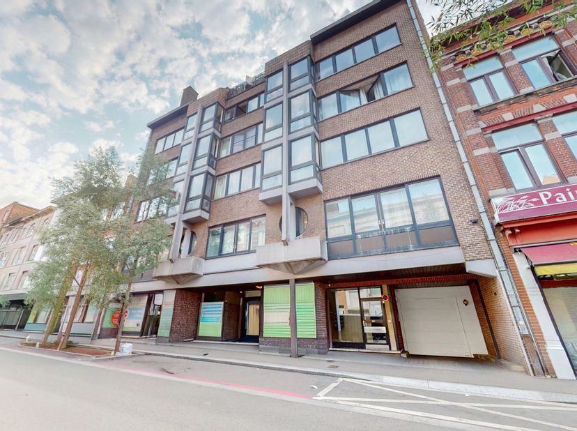 Appartement te koop
                    in 6000 Charleroi