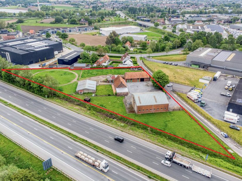 Grond te koop in Potaardestraat 10,
                    8870 Izegem