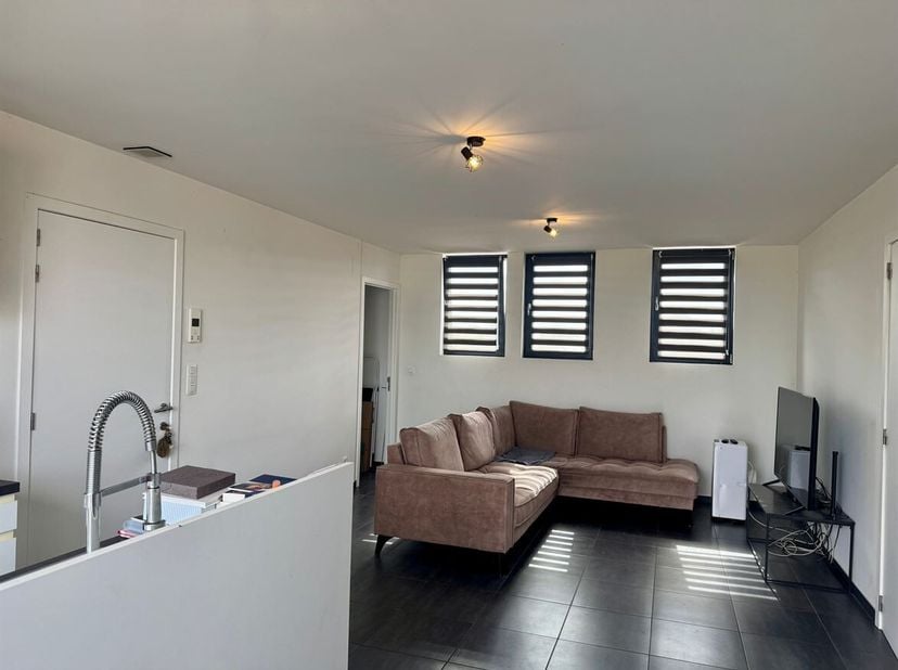 Gezellig appartement met 2 slaapkamers, carport en een ruim terras te huur nabij het centrum van Berlaar!<br />
Ligging<br />
Dit verzorgde appartemen