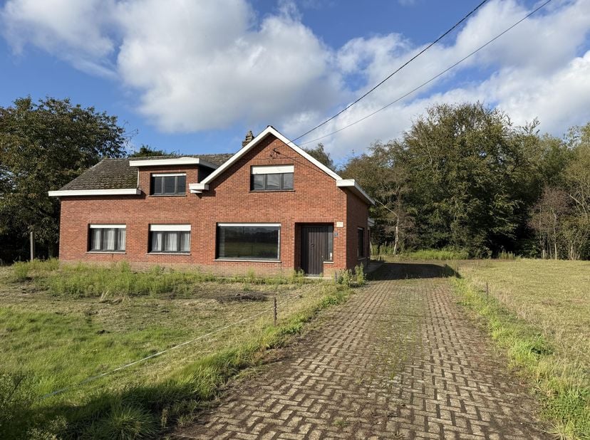 Huis te koop in Duipt 8,
                    2200 Noorderwijk