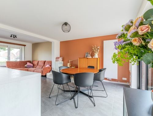                                         Eengezinswoning te koop in Oevel, € 365.000
