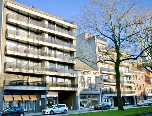                                         Appartement à louer à Eeklo, € 890
