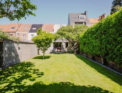                                         Woning te koop in Sint-Amandsberg, € 475.000
