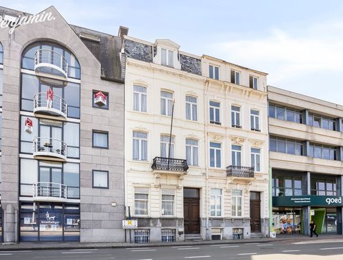                                         Maison de ville à vendre à Kortrijk, € 469.000
