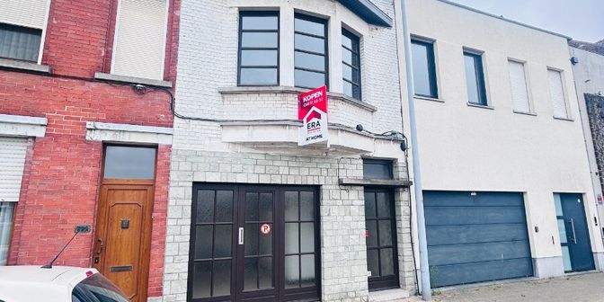 Huis te koop in Ieperstraat 324, 8930 Menen