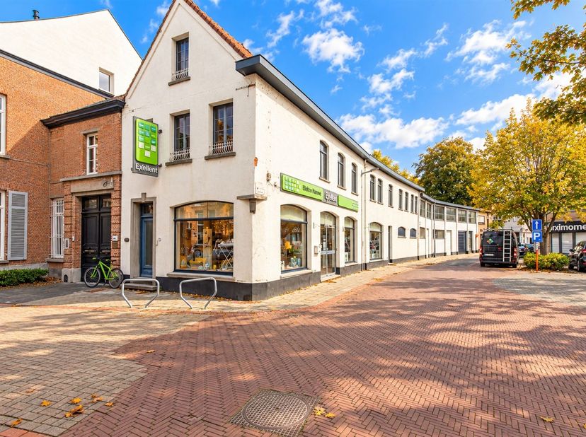 Huis te koop in Kerkstraat 30-30A,
                    9220 Hamme
