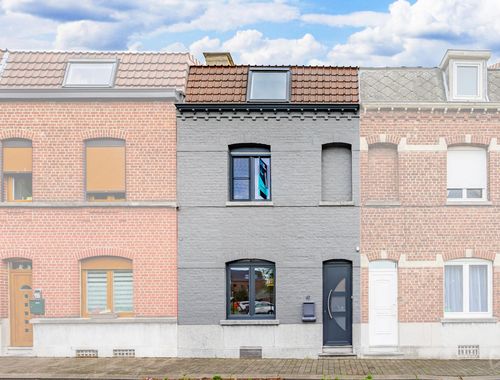                                         Woning te huur in Tournai, € 925

