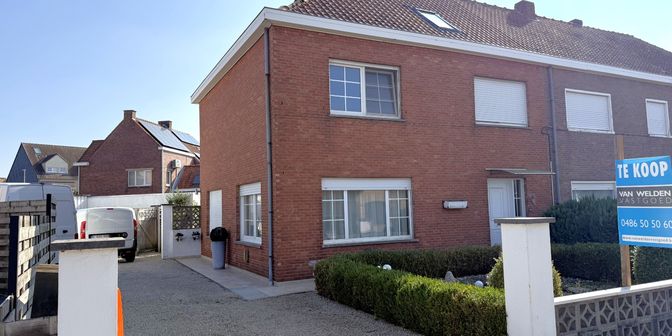 Huis te koop in Oudenaardsesteenweg 16, 9800 Deinze
