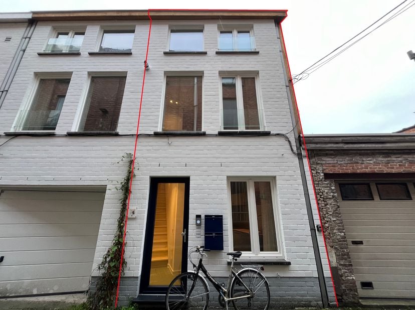 Appartement te huur in Heilig-Bloedstraat 5 bus 0001,
                    9000 Gent
