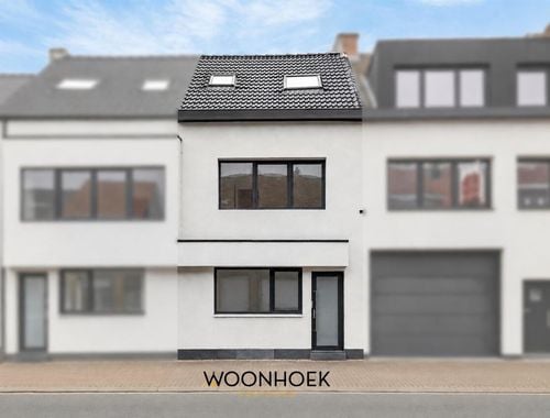                                         Eengezinswoning te koop in Sint-Niklaas, € 389.000

