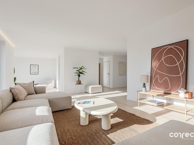 Appartement te koop in Leopold I-Laan 137 bus 301,
                    8000 Brugge