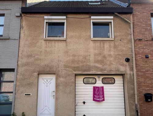                                        Woning te koop in Burcht, € 309.000
