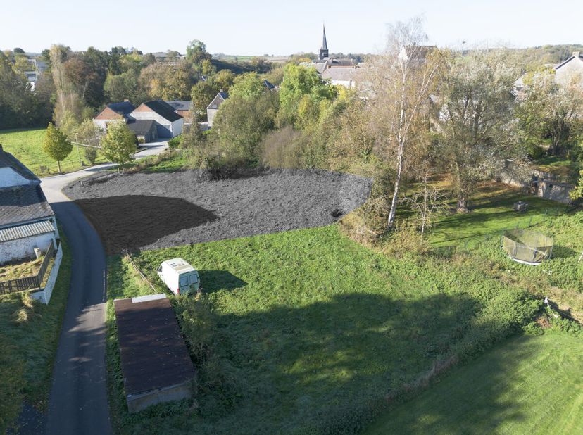 Terrain à vendre à ,
                    6500 Renlies