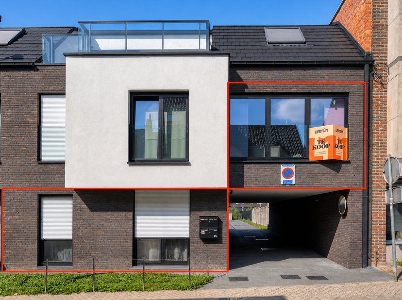 - Bezoekmoment op afspraak - 053 89 99 66 - <br />
Dit recent gebouwde appartement (2020) geniet van een centrale ligging in Opwijk, op wandelafstand