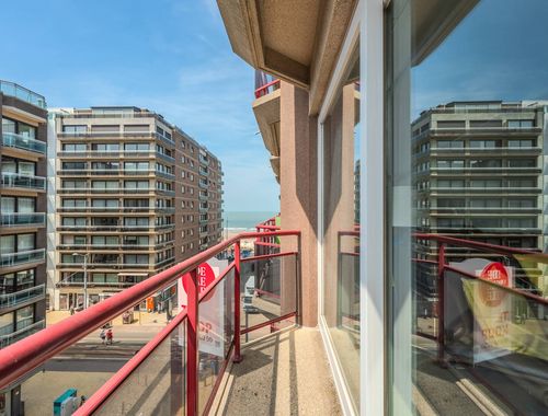                                        Appartement te koop in Middelkerke, € 300.000
