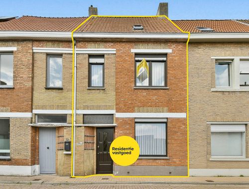                                         Woning te koop in Gistel, € 210.000
