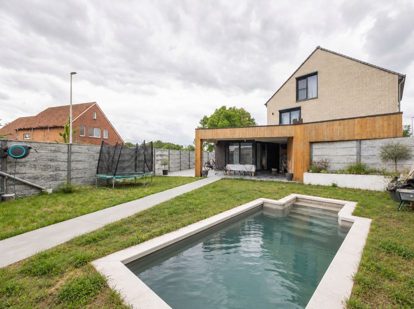 Huis te koop in Lindelsebaan 188,
                    3900 Overpelt