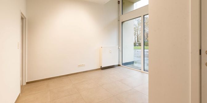 Bedrijfsvastgoed te koop in Gloriantlaan 51 bus a, 2050 Antwerpen