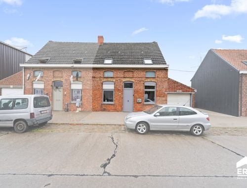                                         Maison unifamiliale à vendre à Vlamertinge, € 120.000
