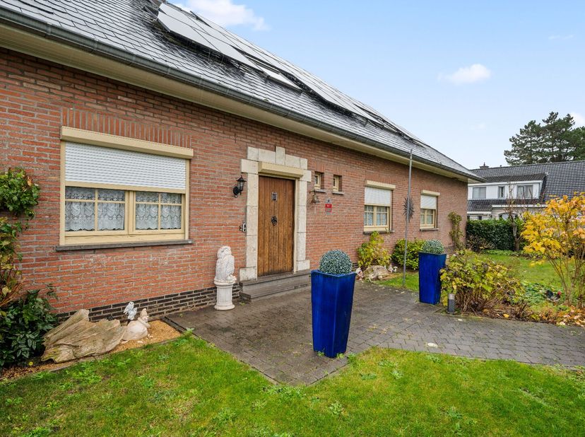 Maison à vendre
                    à 3300 Kumtich