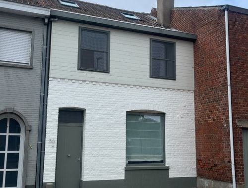                                         Maison à louer à Beveren-Leie, € 1.200
