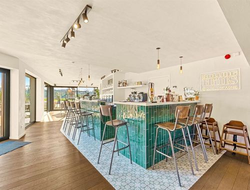                                         Bed and breakfast te koop in Schorisse, € 595.000
