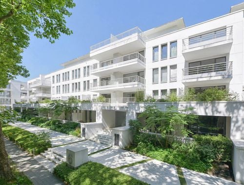                                         Appartement à louer à Watermael-Boitsfort, € 1.750
