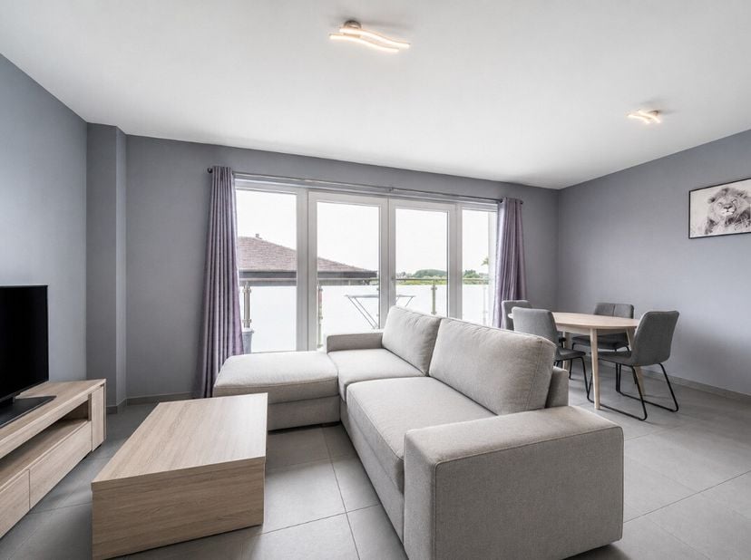ERA B-LUX biedt u dit appartement met 1 slaapkamer aan, ideaal gelegen in het centrum van Bastogne.Dit pand is gebouwd in 2017 en biedt een uitstekend