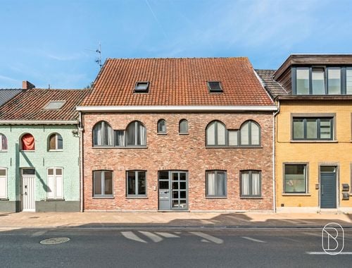                                         Appartement te koop in Oostrozebeke, € 149.000
