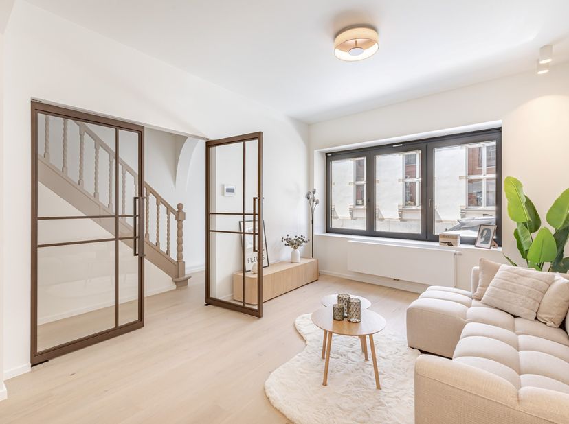 Herenhuis Ridderstraat 50 in Leuven, volledig gerenoveerd in 2026 tot een luxueuze, energiezuinige stadswoning met een uitzonderlijke afwerkingsgraad.
