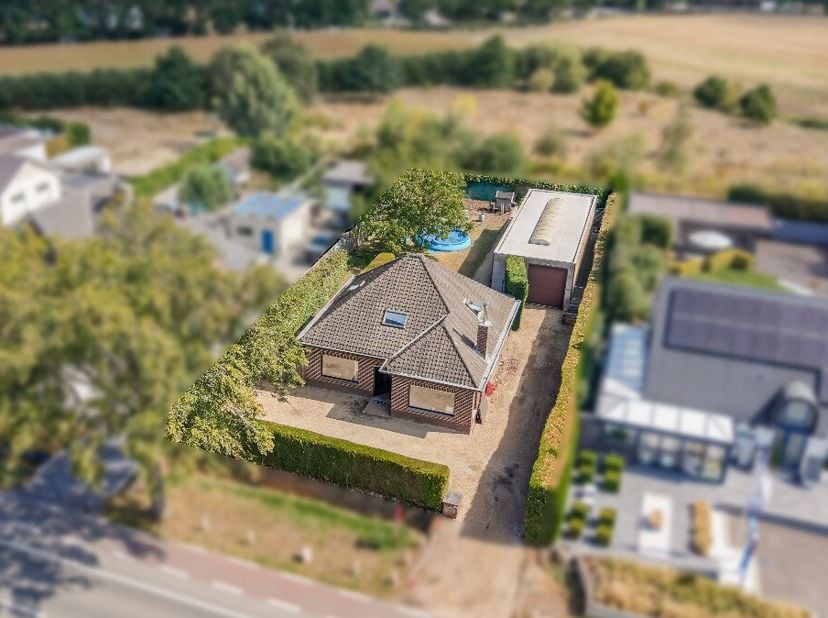Maison à vendre
                    à 9930 Zomergem
